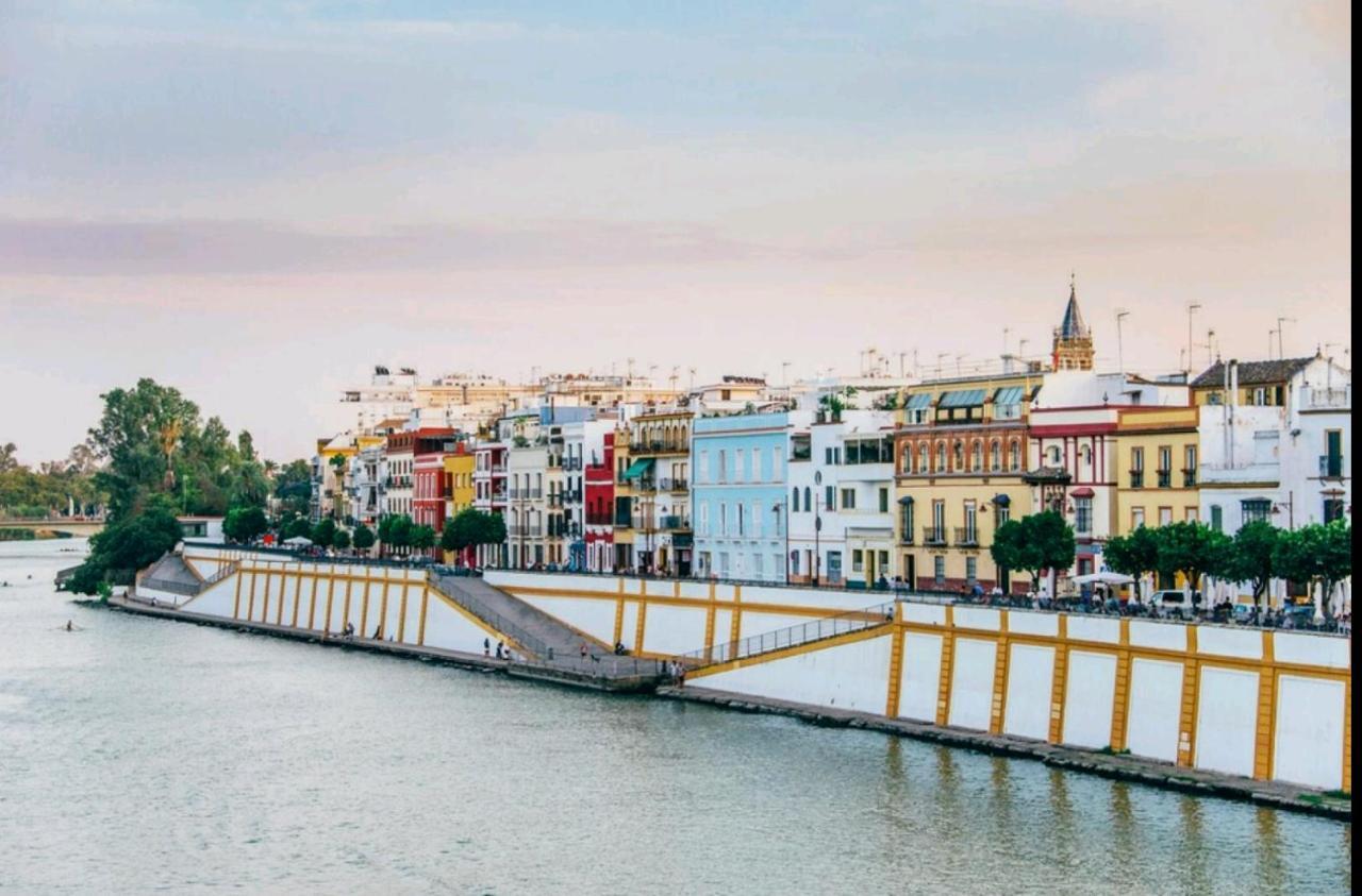 Sevilla Triana Jacuzzi Екстер'єр фото